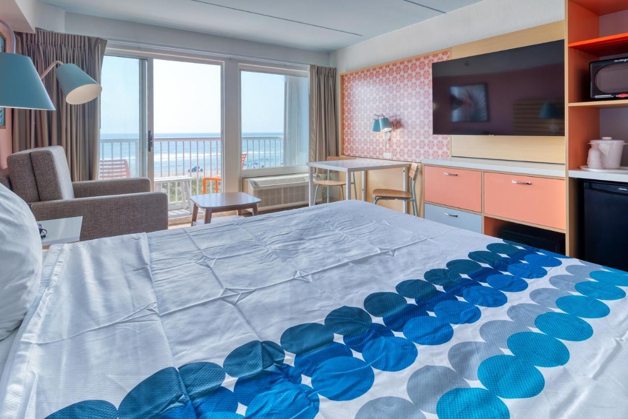 Golden Sands Oceanfront Hotel Каролина Бийч Екстериор снимка