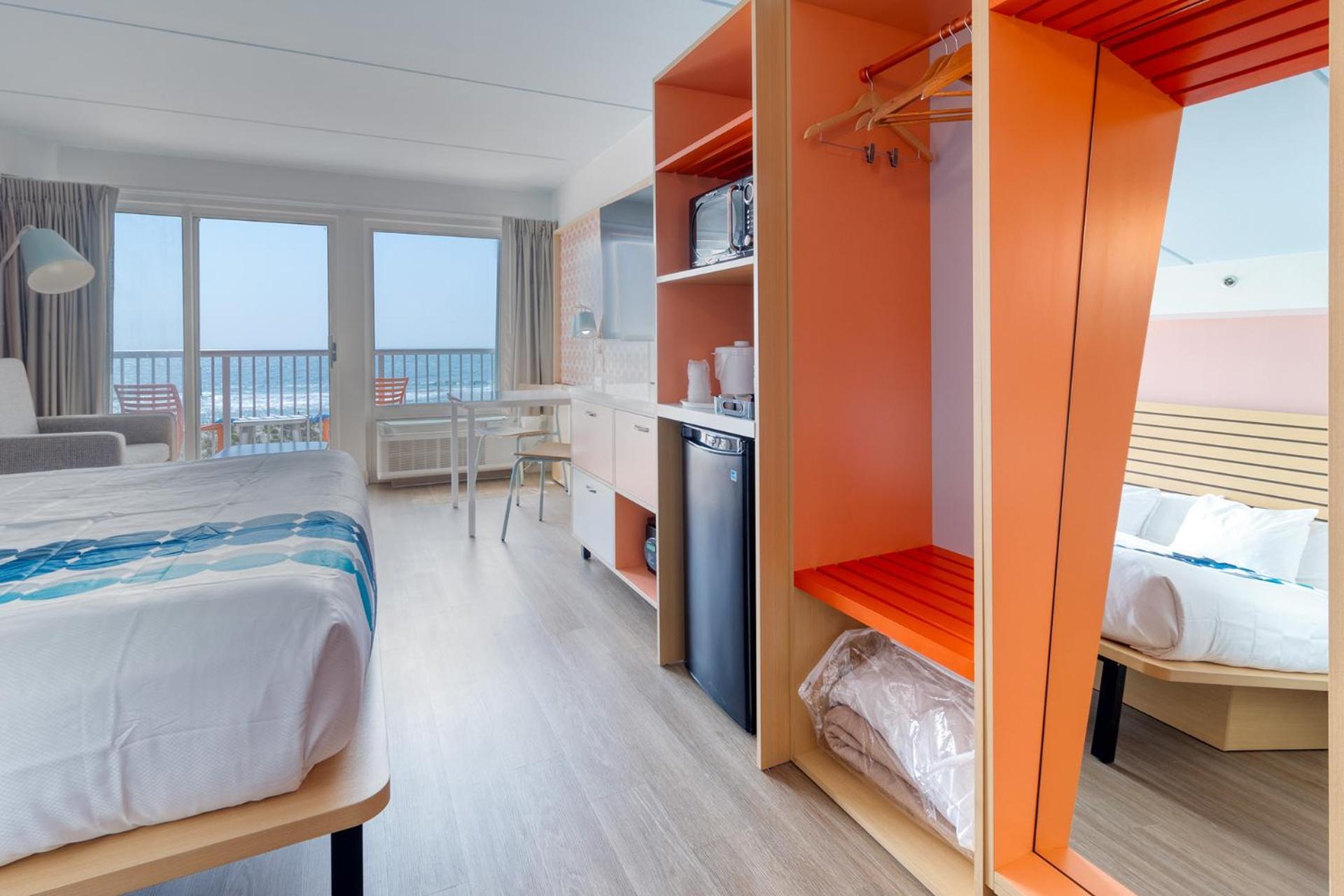 Golden Sands Oceanfront Hotel Каролина Бийч Екстериор снимка