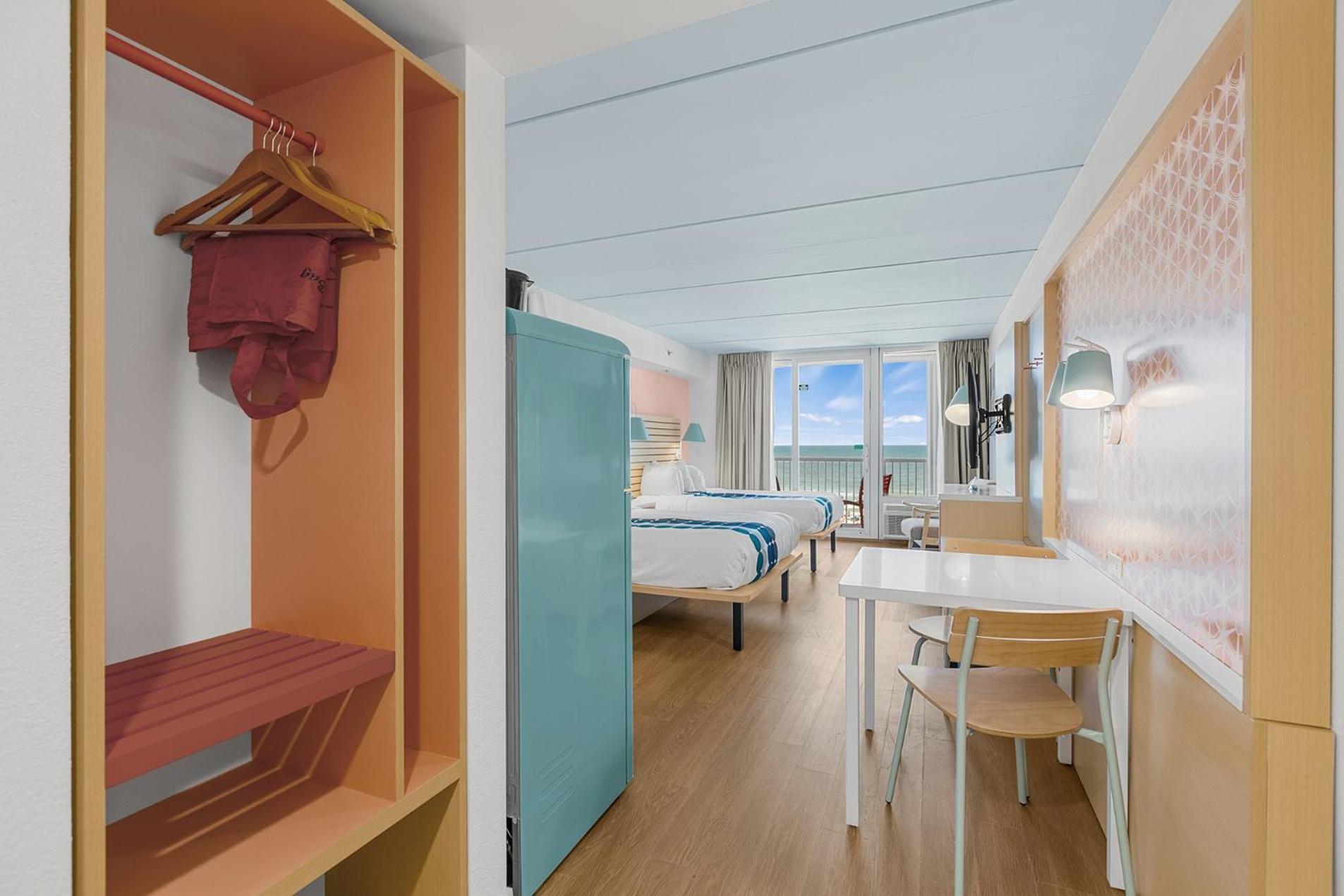Golden Sands Oceanfront Hotel Каролина Бийч Екстериор снимка